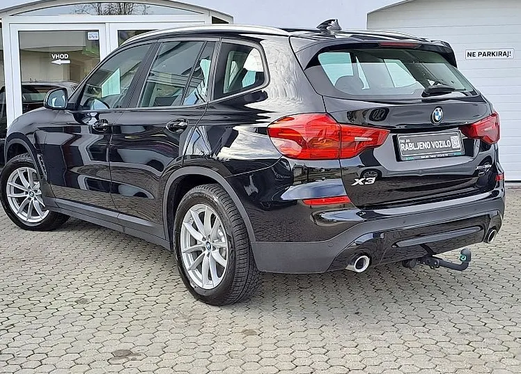Zunanja slika - BMW X3 - serija : xDrive30e  AT - 2