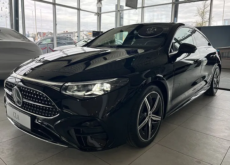 Zunanja slika - Mercedes-Benz CLA-Razred - 180 AMG Line ..na zalogi.. NOVI MODEL - 3