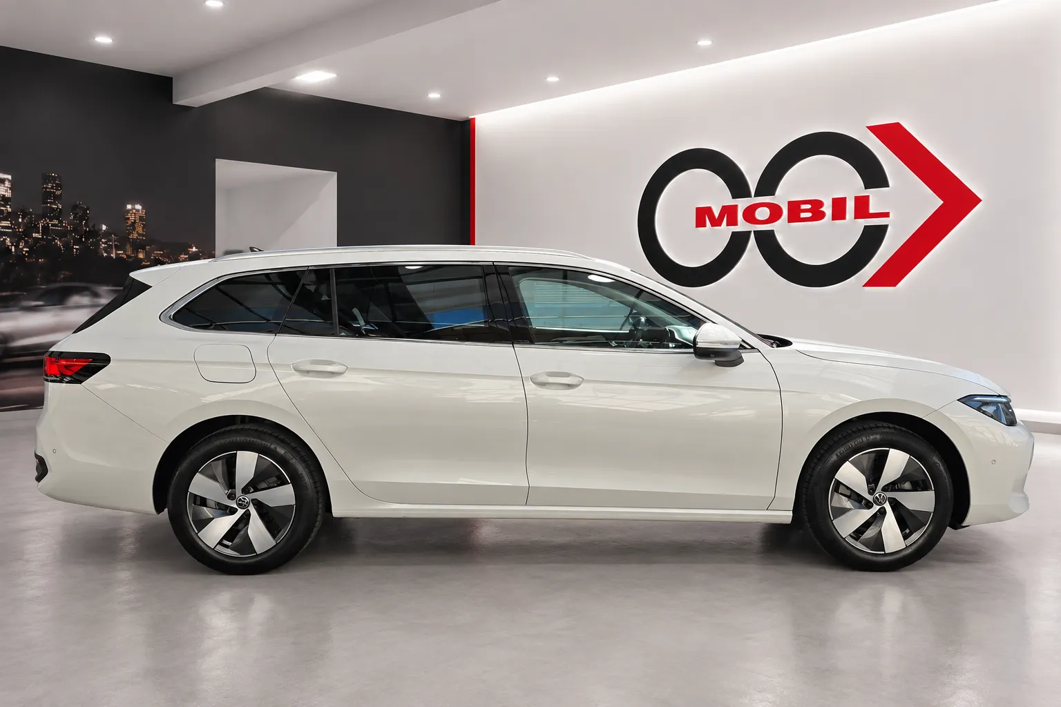 Zunanja slika - Volkswagen Passat Variant - 1.5 eTSI BMT Business DSG- LED.360kam.memory.asist - 4