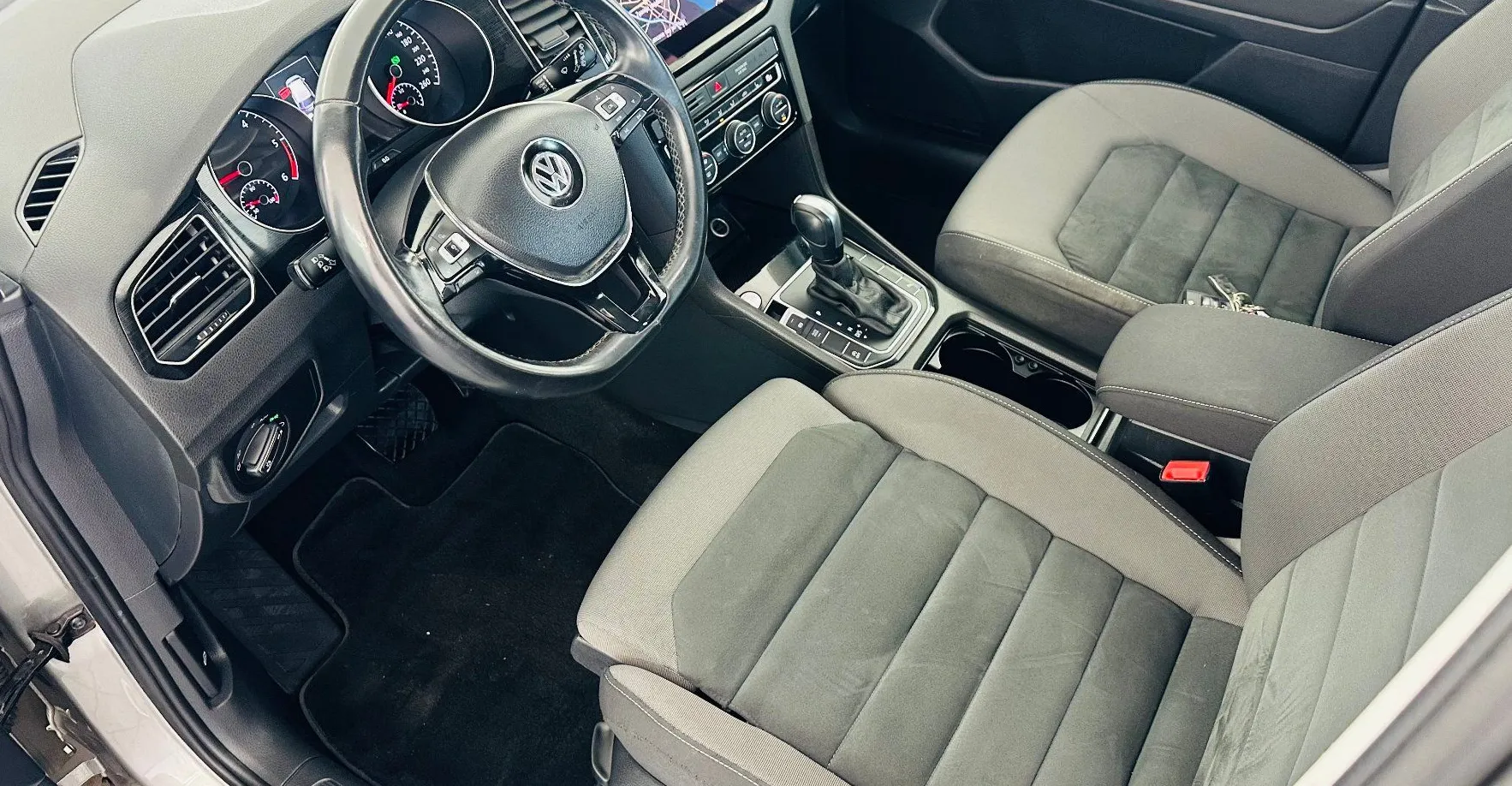 Zunanja slika - Volkswagen Golf - Sportsvan 2.0 TDI Highline DSG.LUKSENBURG.KAMERA.LED.110 KW - 12