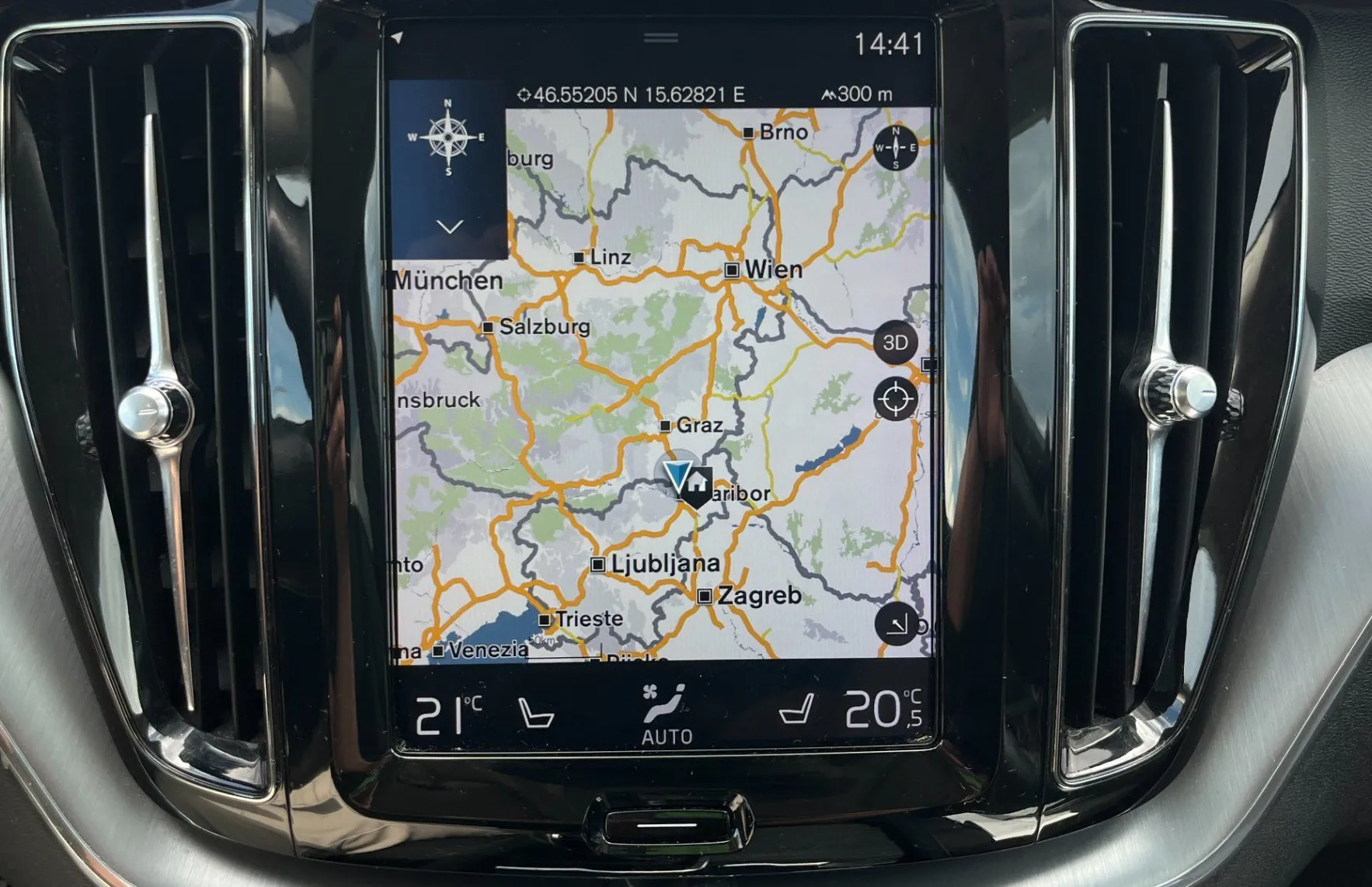 Zunanja slika - Volvo XC60 - D4 AWD Momentum Avt. LED.NAVI.ACC.2XPDC.VZR KAM - 18