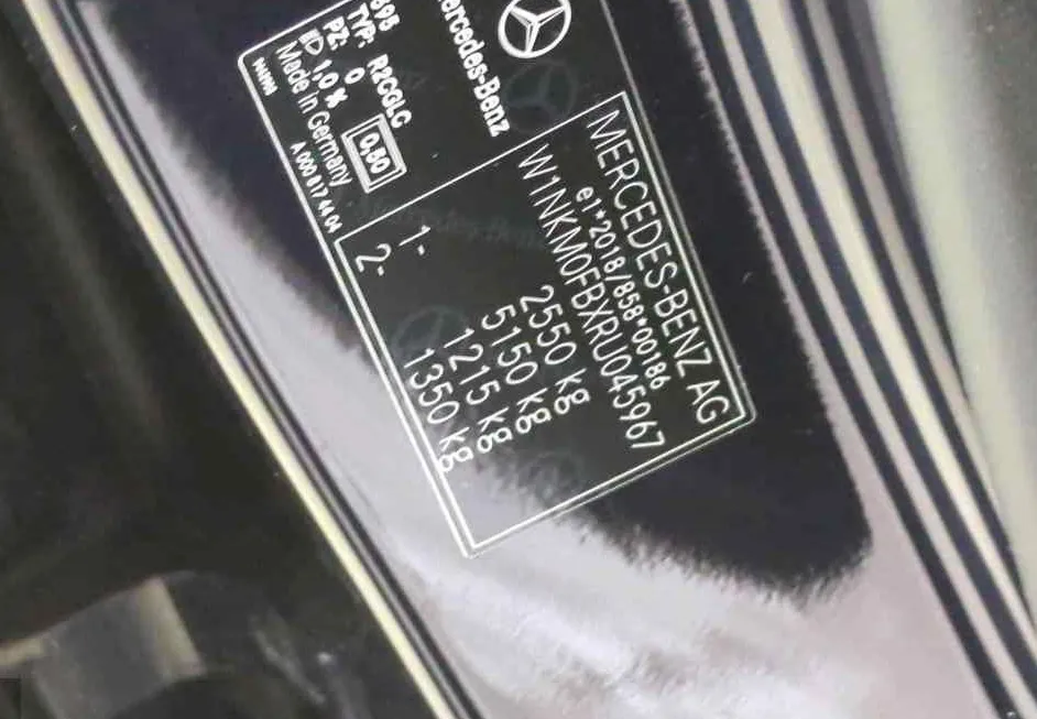 Zunanja slika - Mercedes-Benz GLC-Razred - GLC 220d 4MATIC Avt.NEMŠKI+4ALU.KAMERA.LED.USNJE - 20
