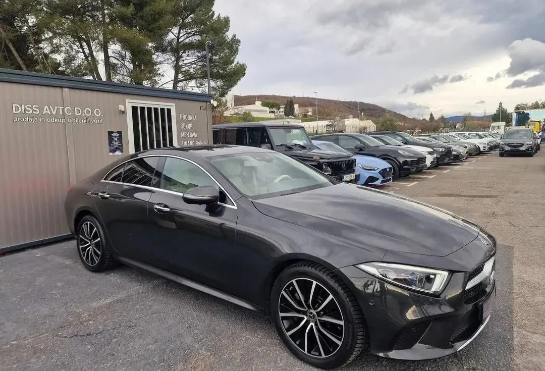 Notranja slika - Mercedes-Benz CLS-Razred - 350CDI 4-MATIC 2.LASTNIK SLO. POLOG 2900 - 8
