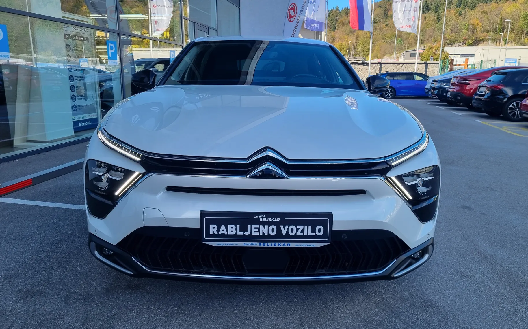 Zunanja slika - Citroën C5X - C5 X 1.6 PHEV SHINE PACK Avtomatik - POTRJENA SERVISNA - 2