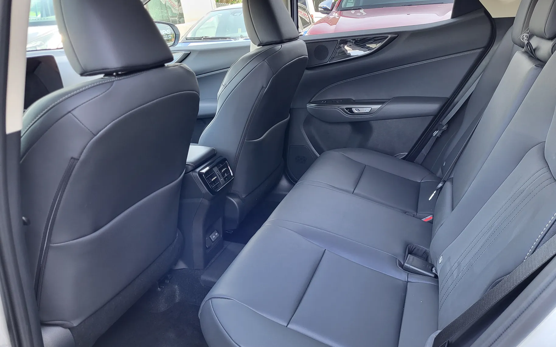Zunanja slika - Lexus NX - 2.5 VVT-i PHEV Executive 4WD - 9