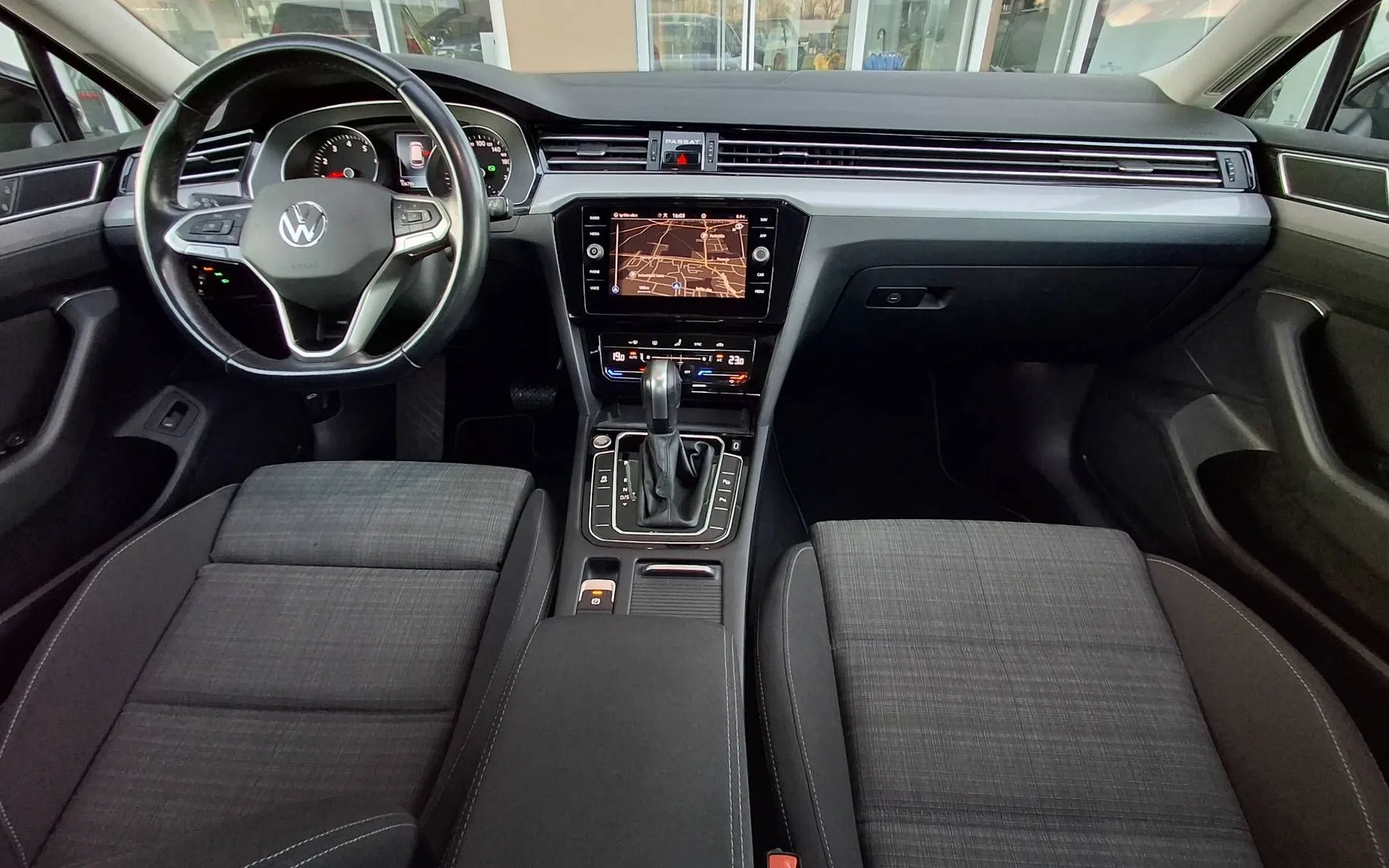 Zunanja slika - VW Passat - 1.5 TSI BMT Elegance avt. 110kW DECEMBRSKA AKCIJA. - 9