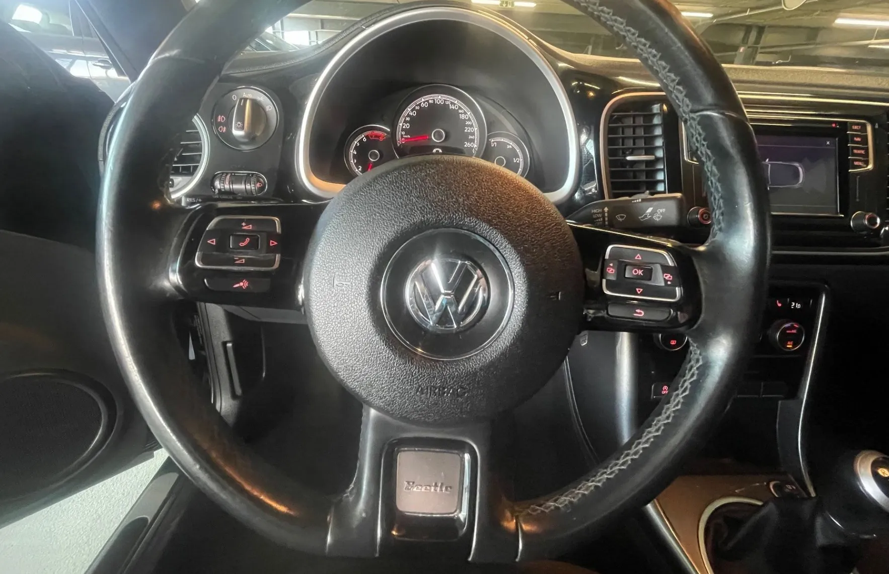 Zunanja slika - Volkswagen Beetle - Cabriolet 1.2 TSI BMT Design - 11