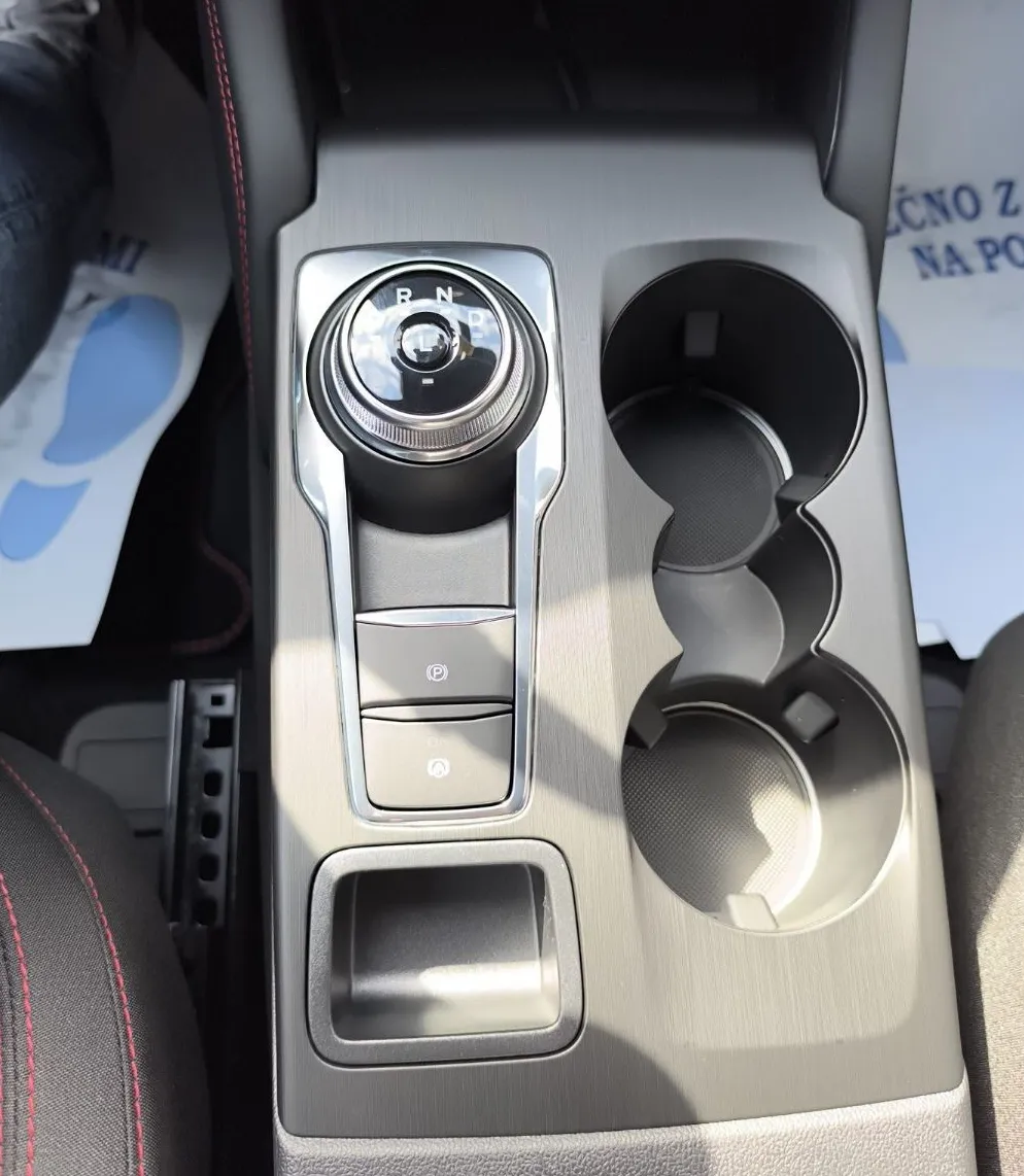 Zunanja slika - Ford Kuga - ST-LINE 2.5 Duratec Hybrid 132kW FHEV - 19