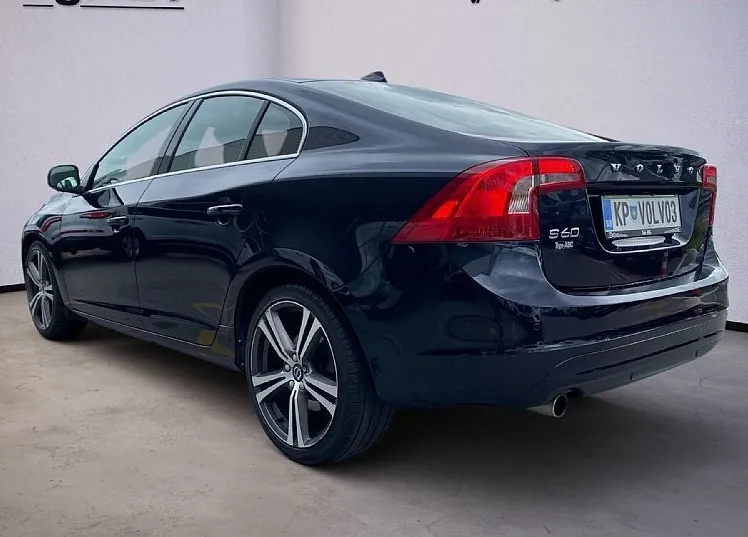 Zunanja slika - Volvo S60 - D2 Summum + WiFi + Navi  + Xenon - 10