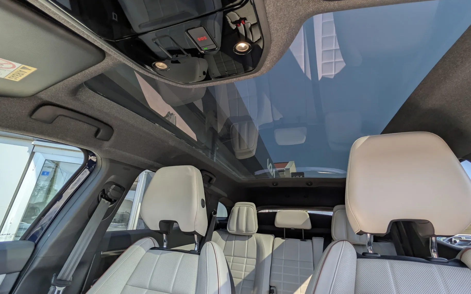 Zunanja slika - Renault Espace - E-Tech 200 Full hybrid Iconic Avt. - 12
