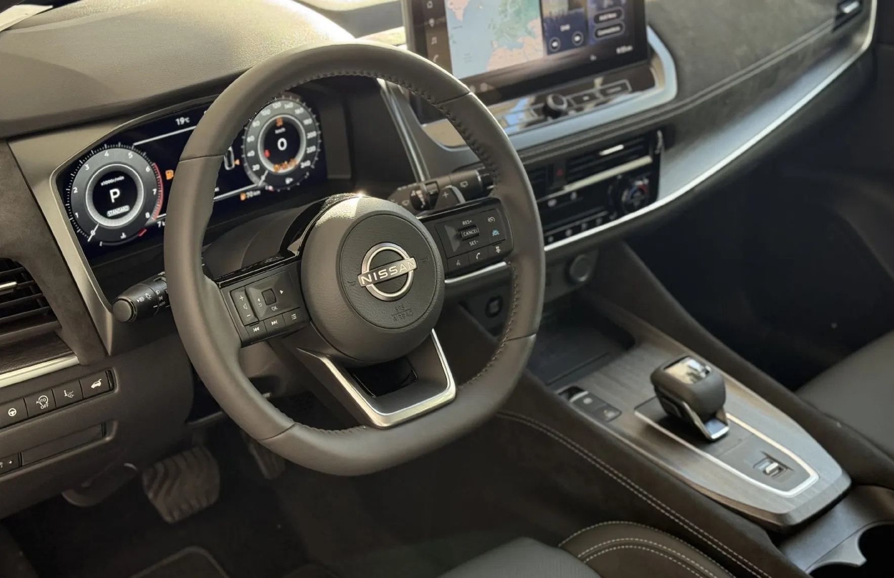 Zunanja slika - Nissan Qashqai - 1.3 DIG-T Mild Hyb.158 2WD TEKNA+ - 7