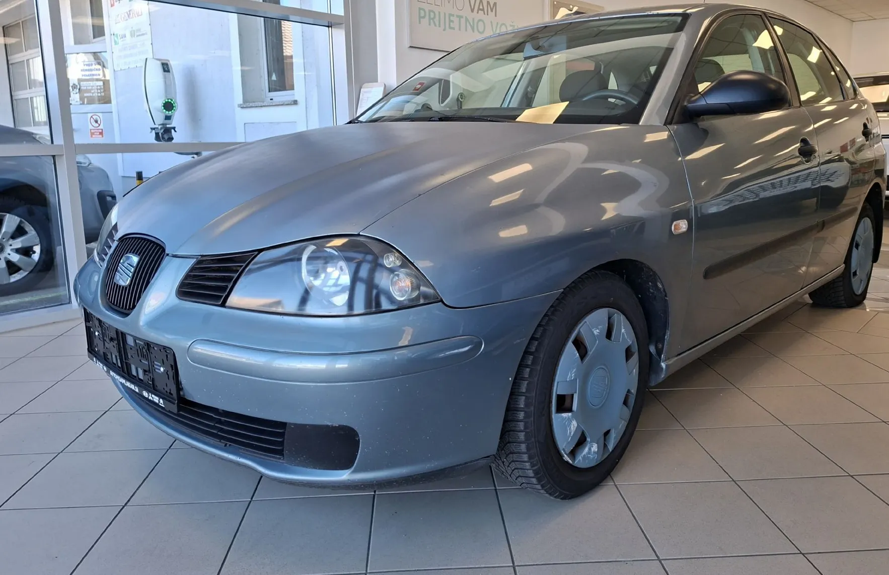 Zunanja slika - Seat Ibiza - 1.2-HITRI KREDIT- - 2