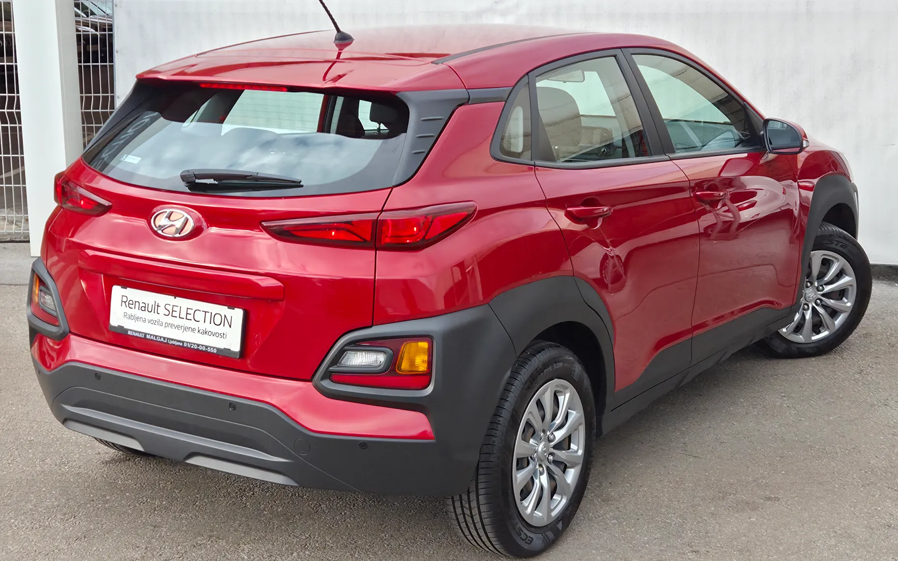 Zunanja slika - Hyundai Kona - 1.0 T-GDI 120 Trend 1.LASTNIK SLO.POREKLO - 5