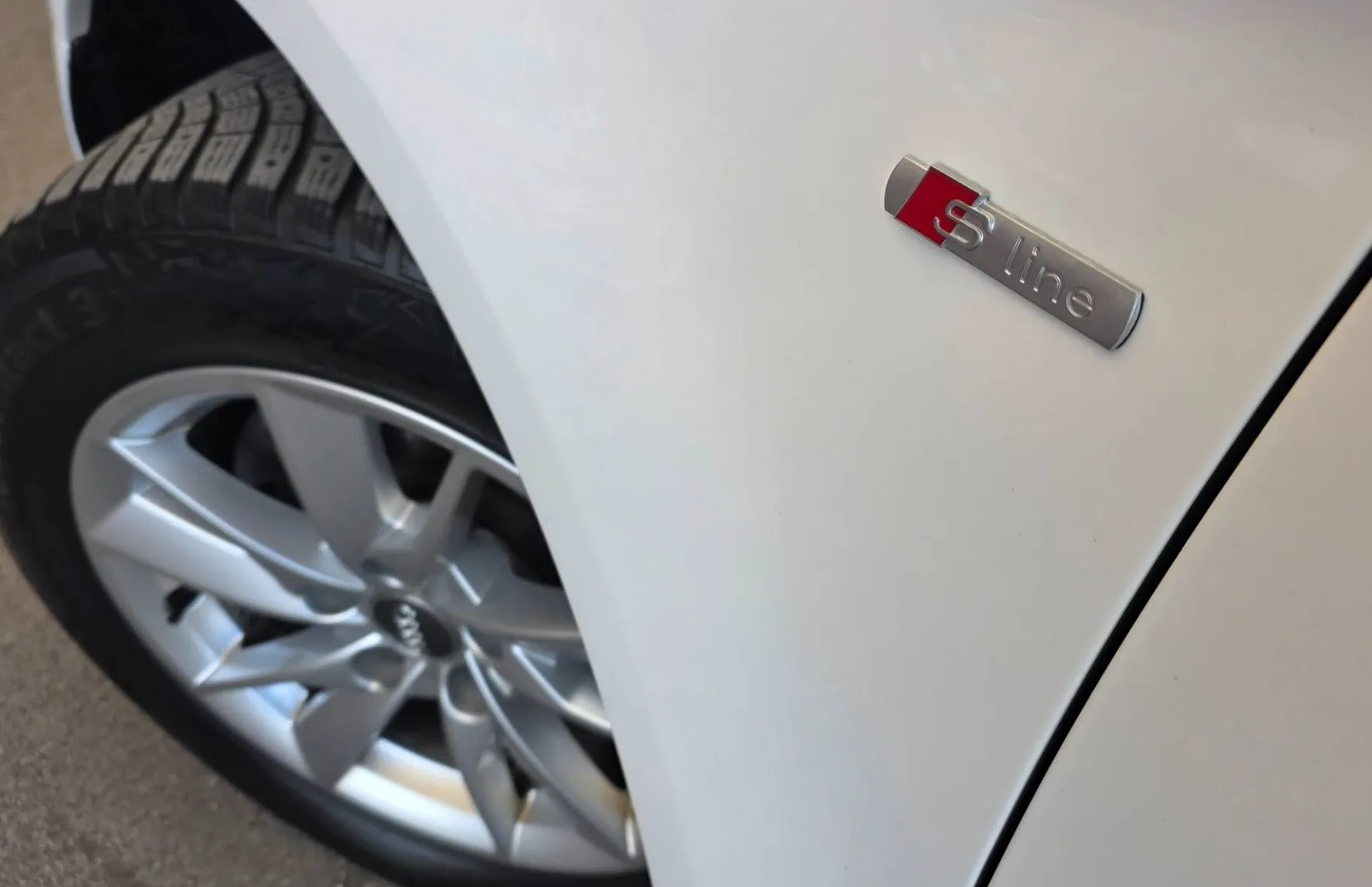 Zunanja slika - Audi A3 - 1.0 TFSI-AVT-S LINE-LED-XENON-NAVI-PDC-TEMPOMAT - 9