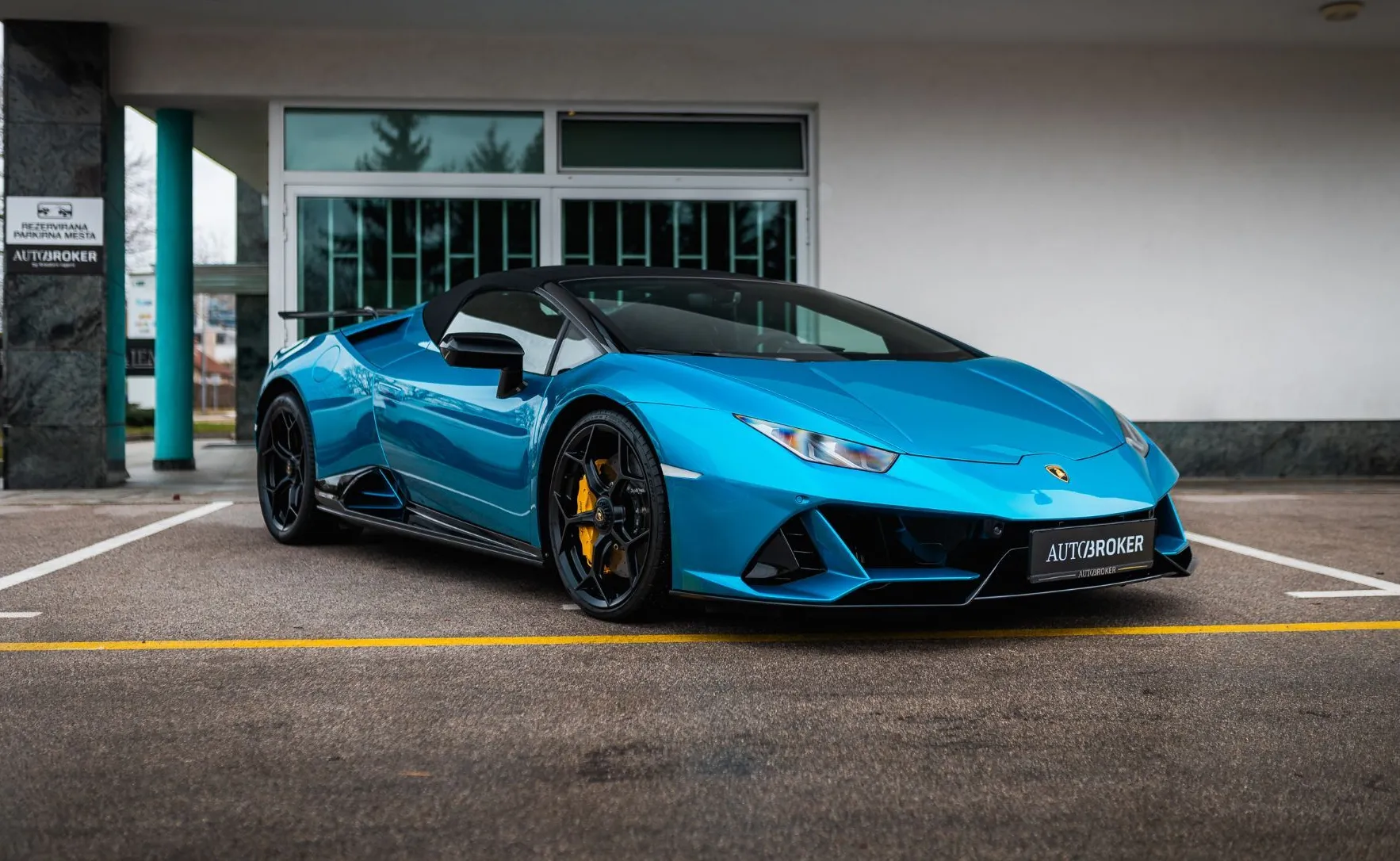 Zunanja slika - Lamborghini Huracan - EVO AWD Spyder Azzuro Secondo - 3