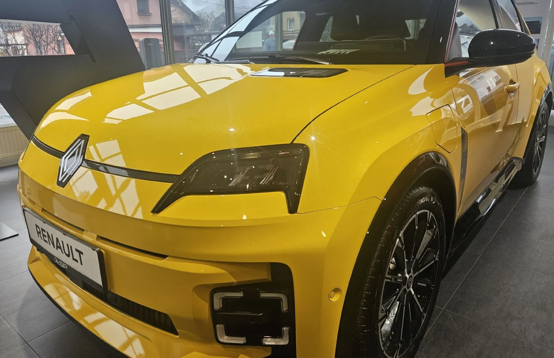 Zunanja slika - Renault 5 E-tech - iconic EV52 110kW - 1