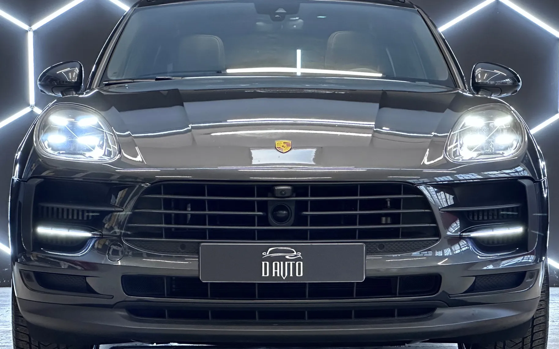 Zunanja slika - Porsche Macan - S ZRAČNO+PANO+BOSE+ACC+CHRONO+360KAMERA+HLAJENJE S - 2