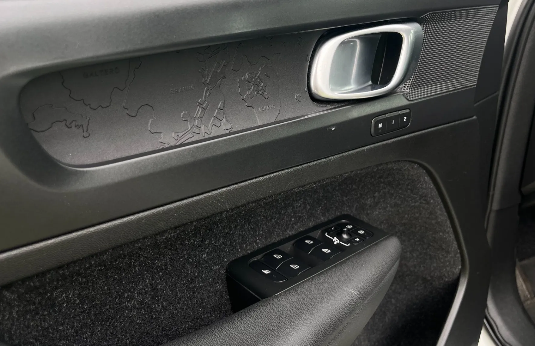 Zunanja slika - Volvo XC40 - T3 Momentum Avt. ACC. LED. NAVI. VZR. KAM. - 10