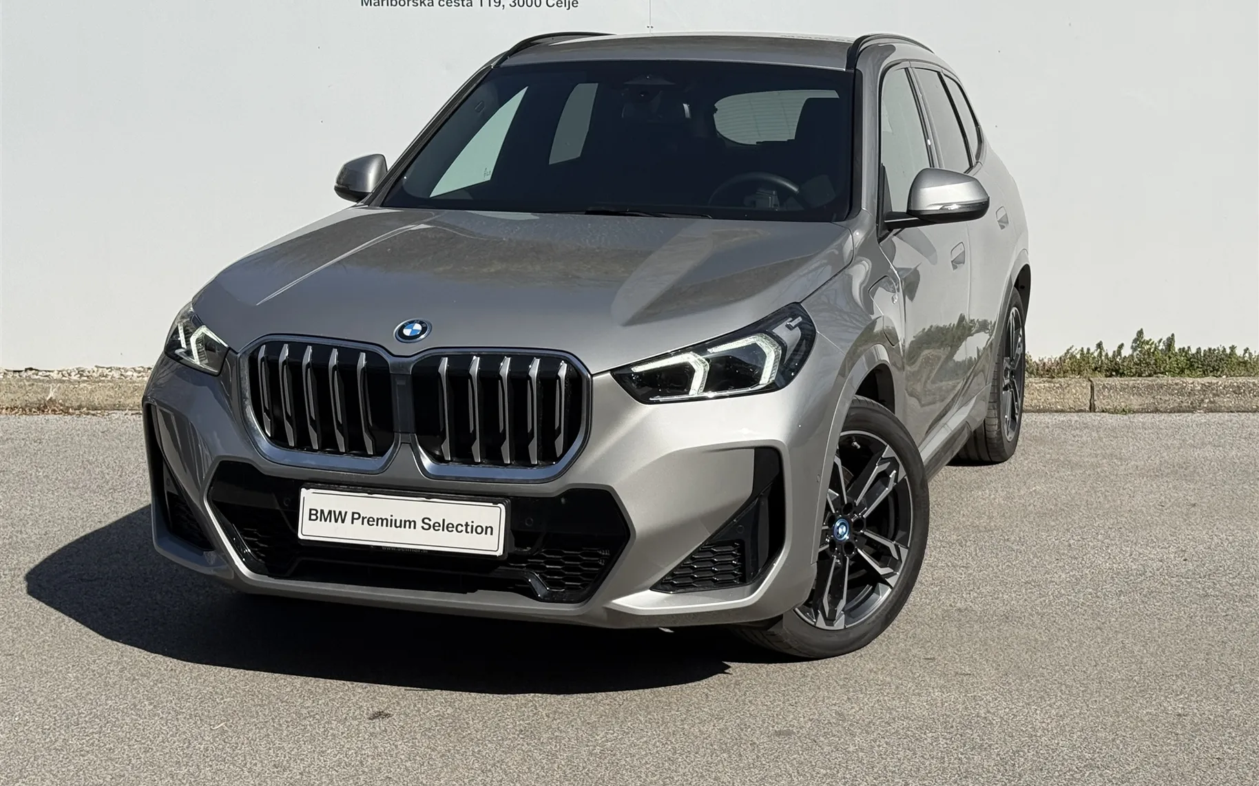 Zunanja slika - BMW X1 - xDrive30e - 3