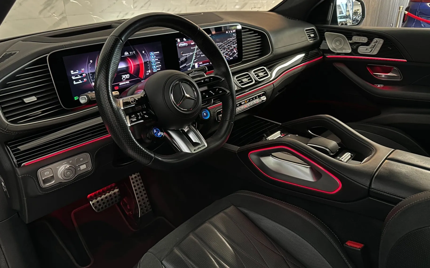 Notranja slika - Mercedes-Benz GLE coupe - AMG 53 4M+ |Pano|Webasto|AIR|SoftC|Masaža|Hlaj|HUD - 8