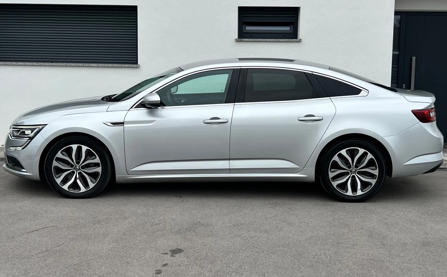 Zunanja slika - Renault Talisman - 1.6 dCi+LED+HEAD UP+ACC+18COL+KEYLESS GO... - 4