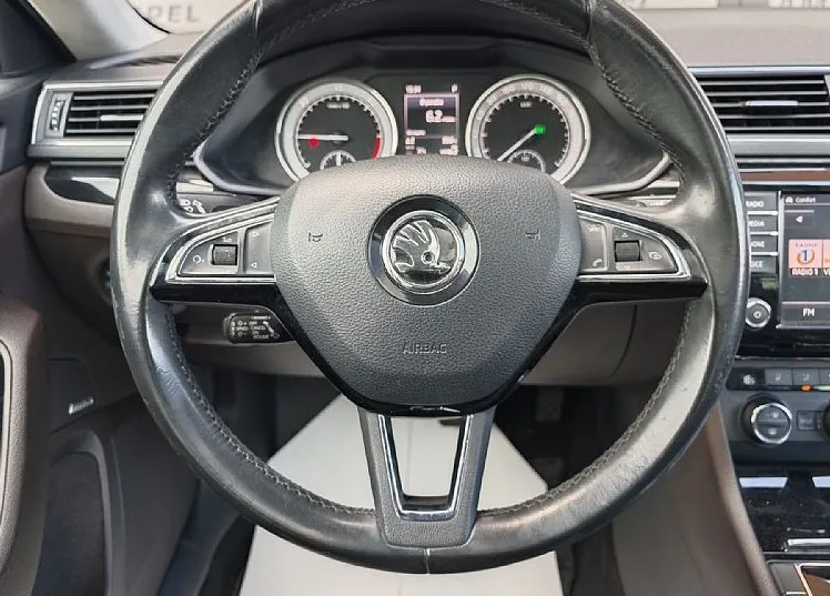 Zunanja slika - Škoda Superb - 2.0 TDI L K - PANORAMA - CANTON - HLAJENJE SEDEŽEV - 11