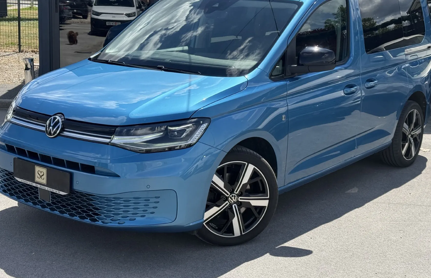 Zunanja slika - VW Caddy - 2.0TDI MOVE DSG-LED-PANO-NAVI-BT-PRIKLOP-KAMERA-DE - 1