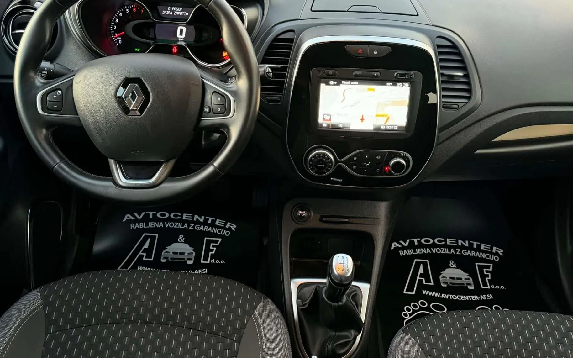 Zunanja slika - Renault Captur - TCe 90-LED-NAVI-110.000km-LIZING ZA TUJCE-KEYLES-. - 9