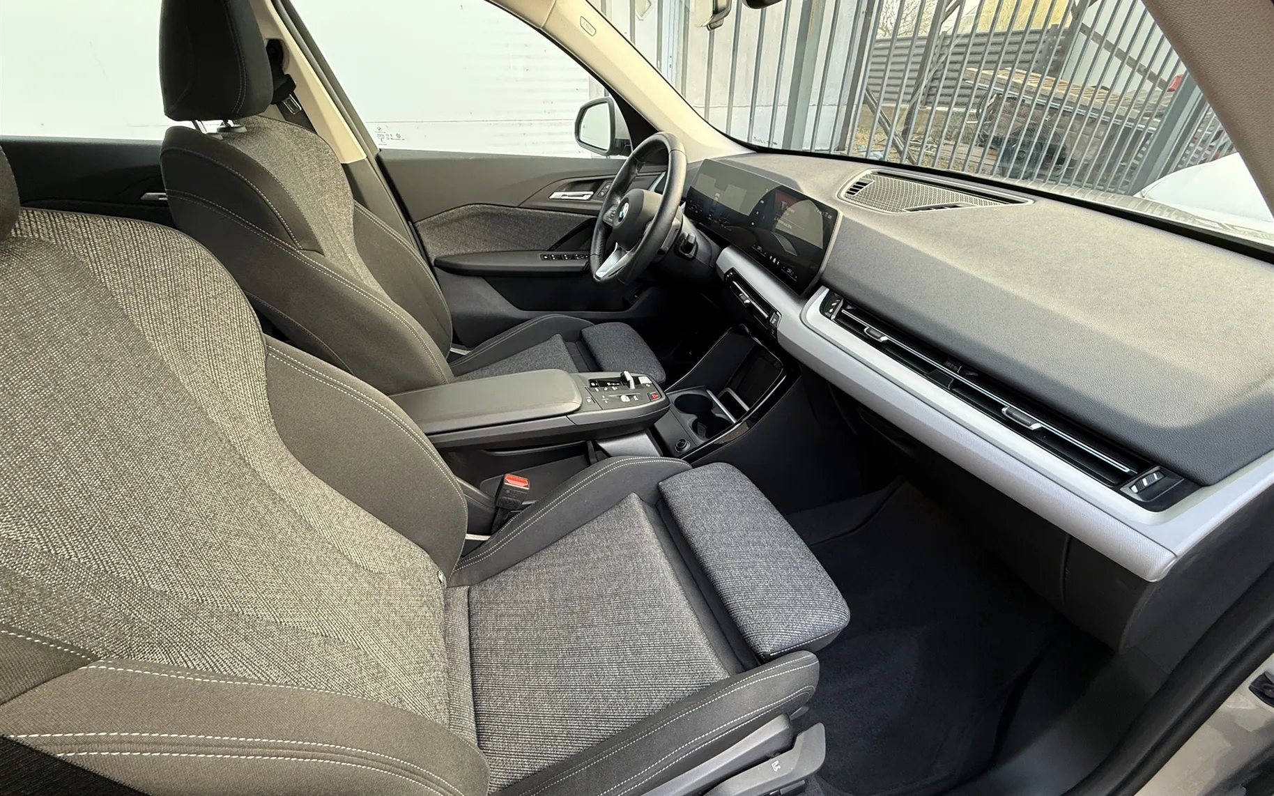 Zunanja slika - BMW X1 - sDrive18d - 6