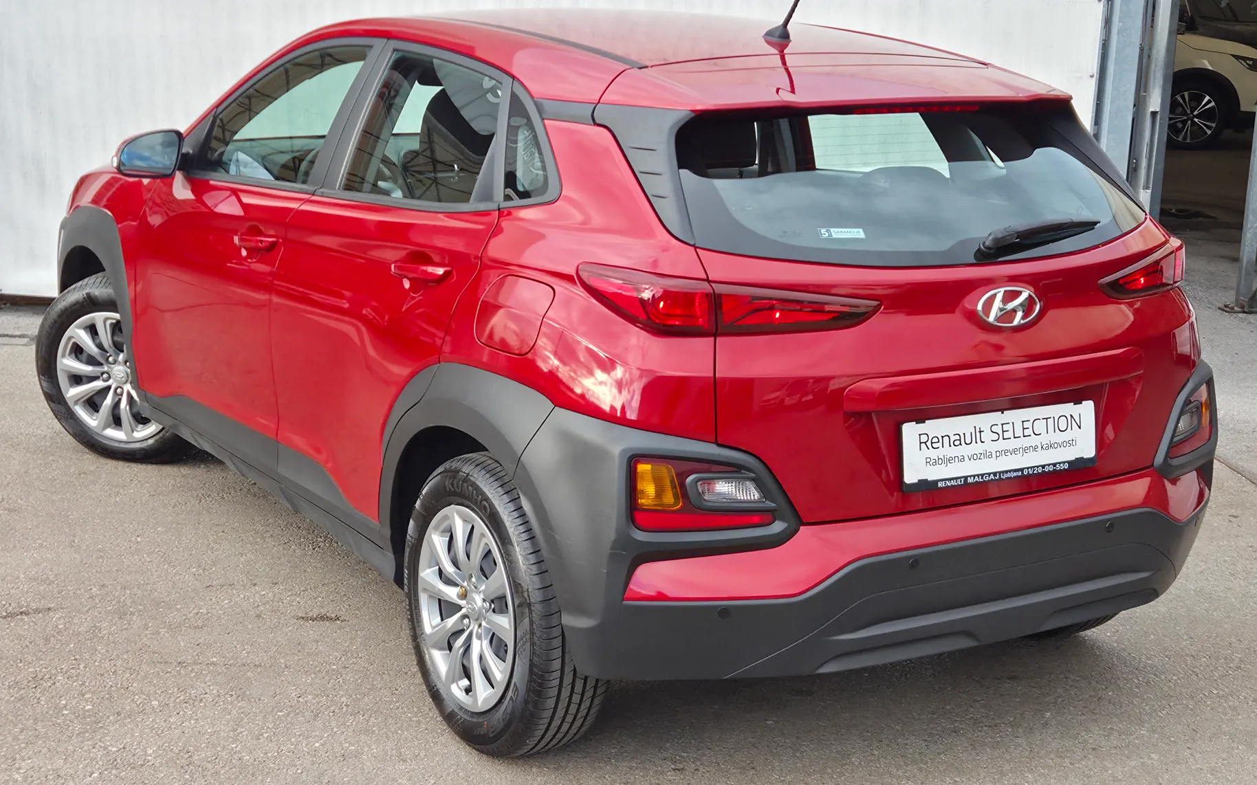 Zunanja slika - Hyundai Kona - 1.0 T-GDI 120 Trend 1.LASTNIK SLO.POREKLO - 7