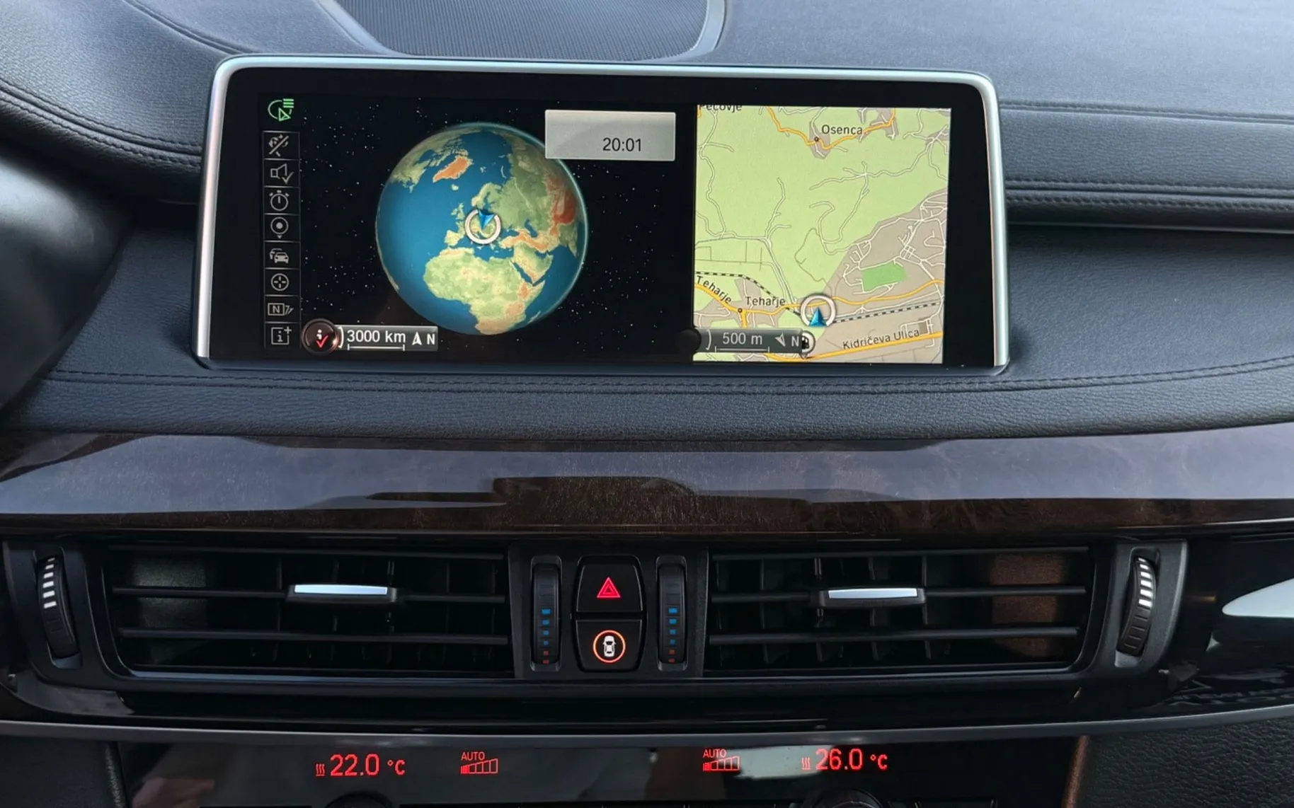 Notranja slika - BMW serija X6: - 3.0XD-M PAKET-DIGITALNI ŠTEVCI-1. LASTNIK-KAMERA - 11