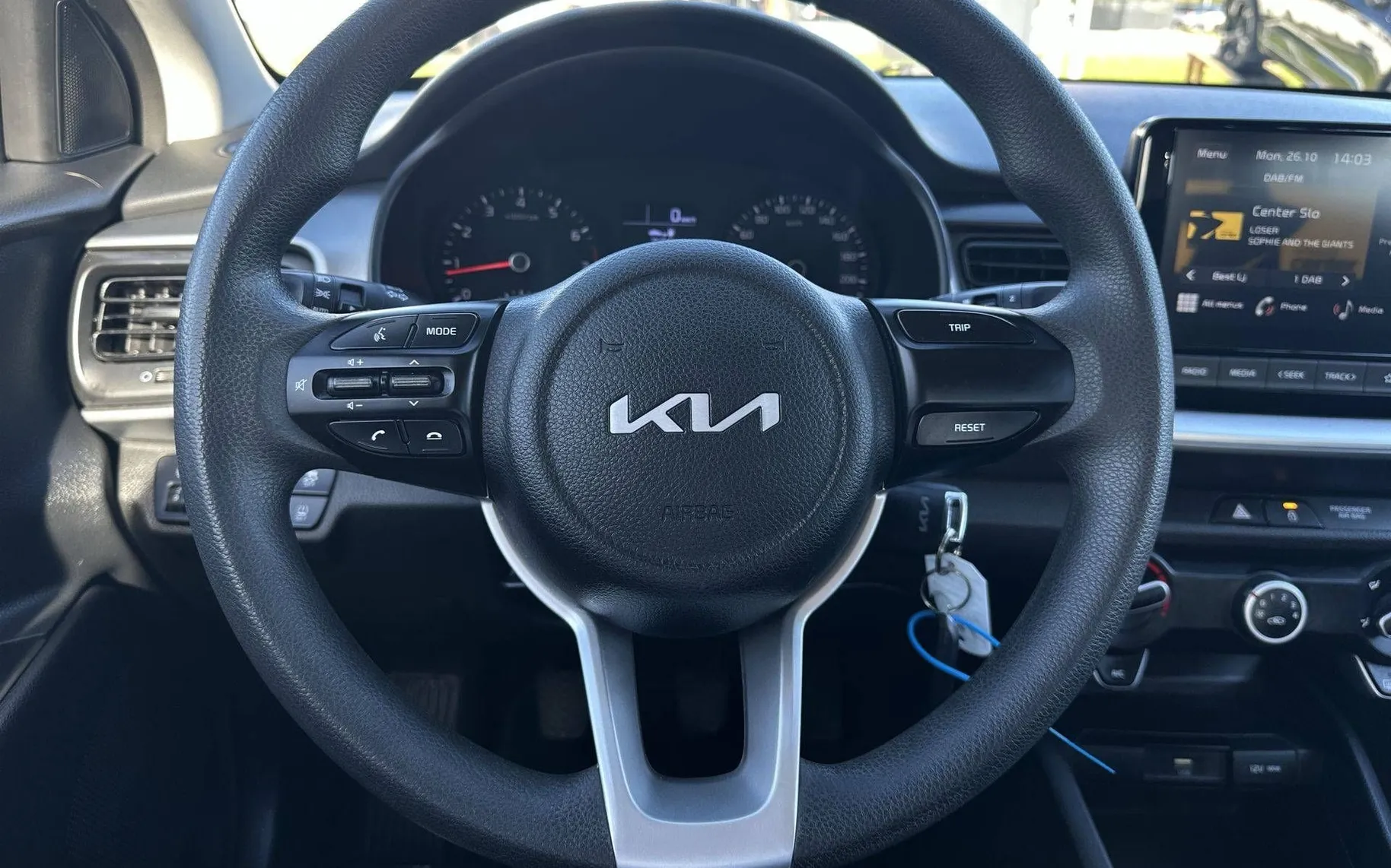 Notranja slika - KIA Stonic - 1.2 DPI LX Fun ISG - 15