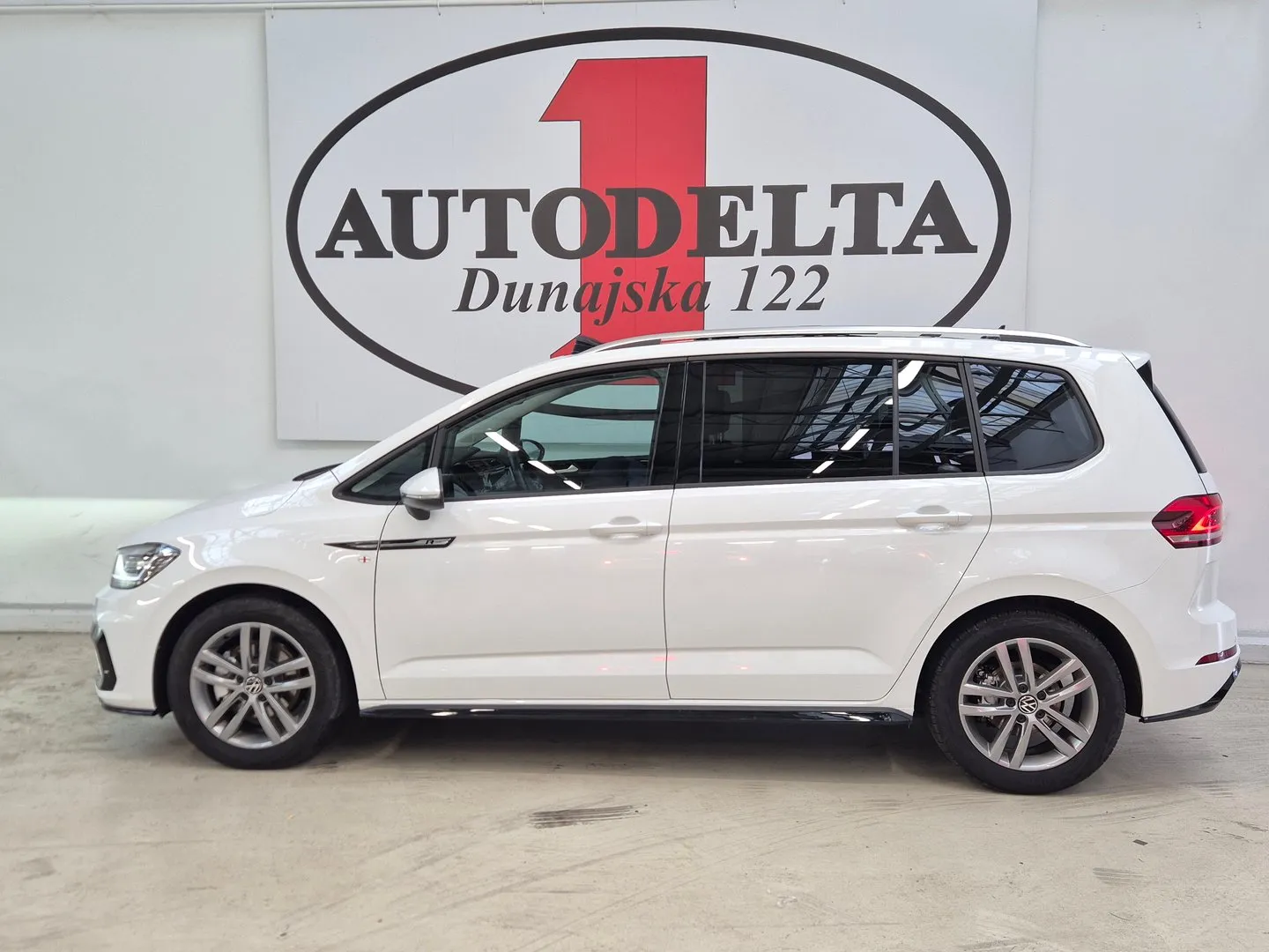 Zunanja slika - Volkswagen Touran - 4ALL 2.0 TDI - 3