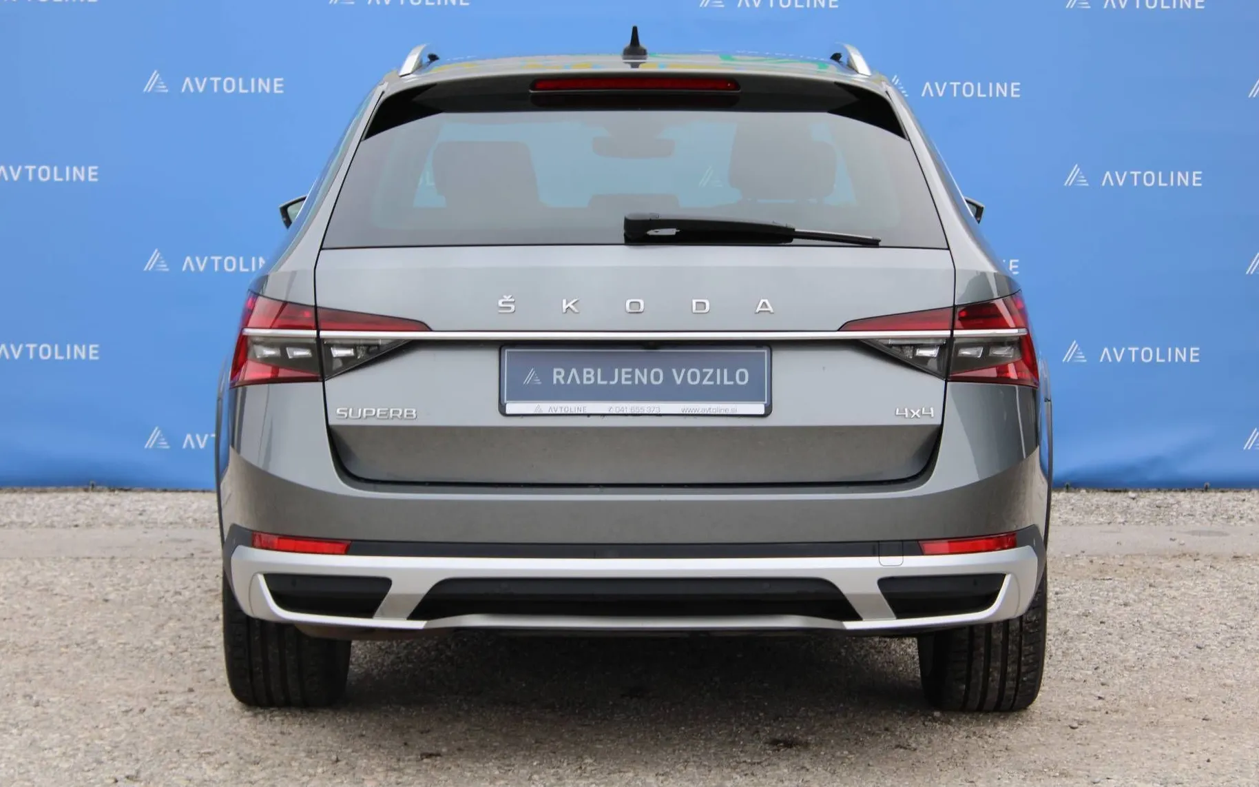 Zunanja slika - Škoda Superb - 2.0 TDI Scout DSG 4X4 147kW MATRIX ACC SIDE AST .. - 6