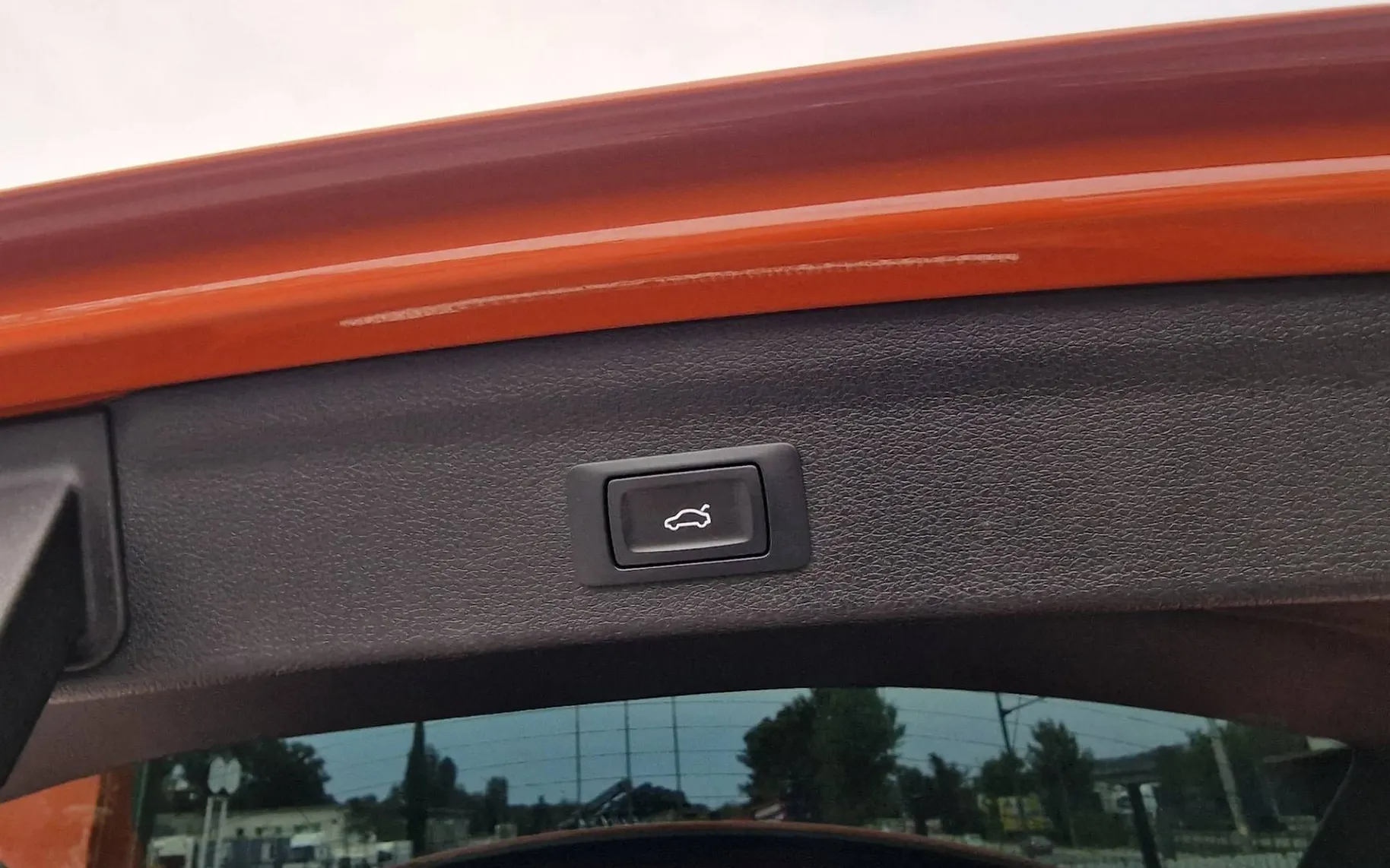 Notranja slika - Audi Q3 - 35 TFSI S tronic S line POLOG 2500 - 8