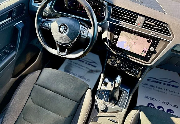 Zunanja slika - Volkswagen Tiguan - 4motion 2.0 TDI BMT R-Line DSG .Web.4x4.Dig.Števci - 9
