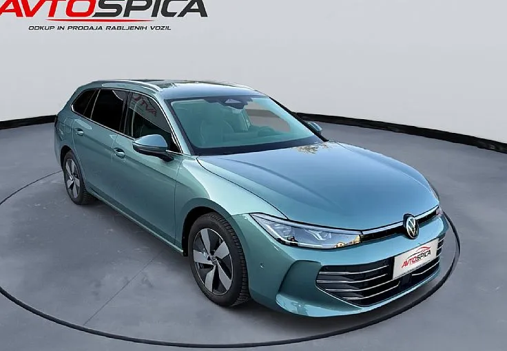 Zunanja slika - Volkswagen Passat - Variant 1.5 eTSI  Business DSG-KAM360-aTemp-IQ-Virt-Headup - 2