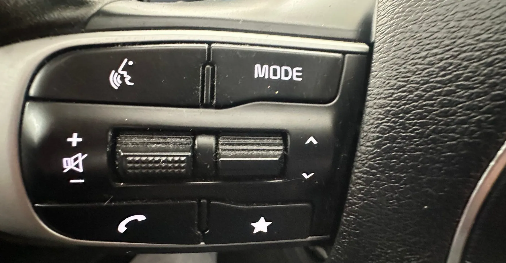 Zunanja slika - KIA Sportage - 1.6 CRDI MHEV 2WD.KAMERA.LED.2023.NAVI - 10