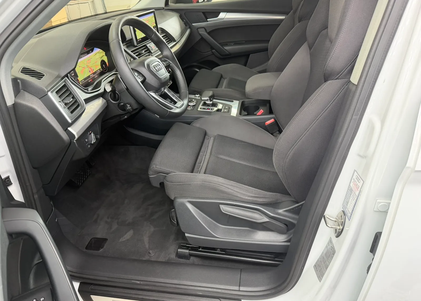 Zunanja slika - Audi Q5 - quattro 2,0 TDI Sport S tronic - 8