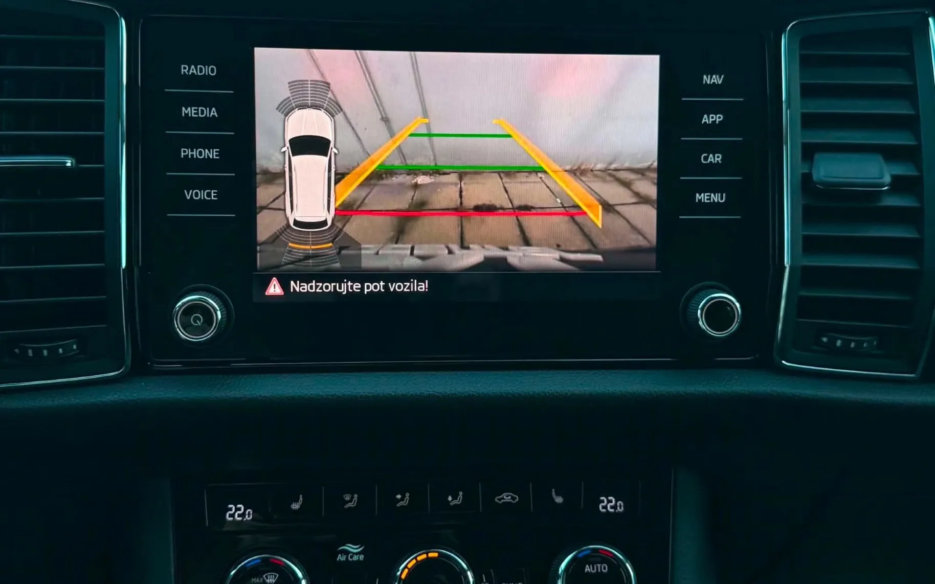 Notranja slika - Škoda Kodiaq - 2.0 TDI-DSG-1 LASTNIK-FUL LED-LIZING ZA TUJCE- - 12