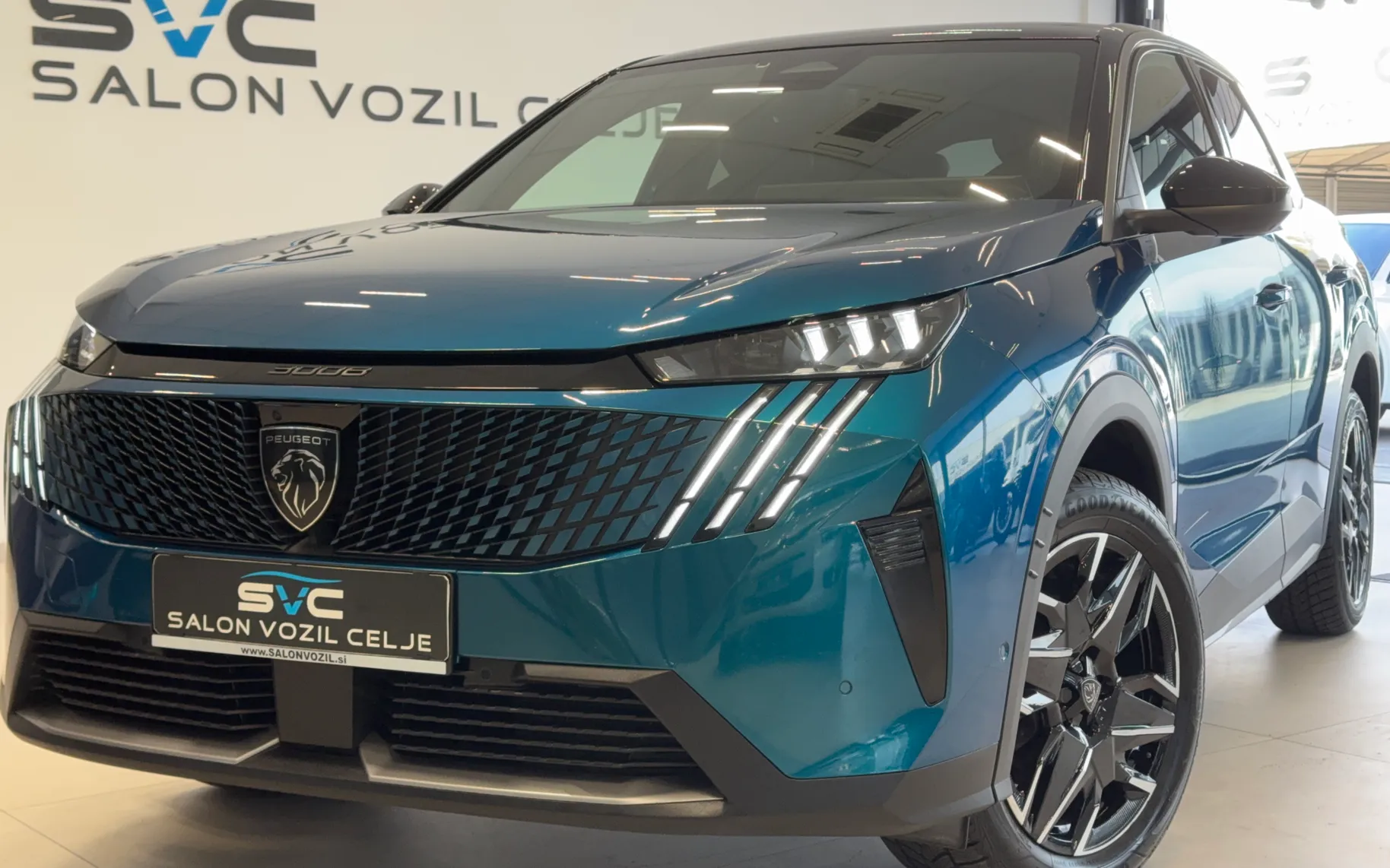 Zunanja slika - Peugeot 3008 - HYBRID-136-E-DCS6-GT-VIRTUAL-KAM360-FUL-LED-KEYLES - 2
