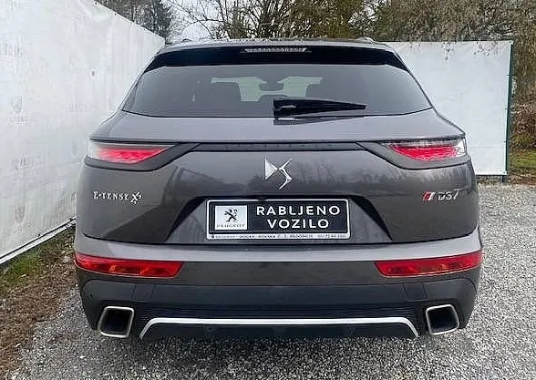 Zunanja slika - DS DS 7 Crossback - 1.6 225 HYPerformace Line+ E-TENSE4X4- FULL OPREMA - 5