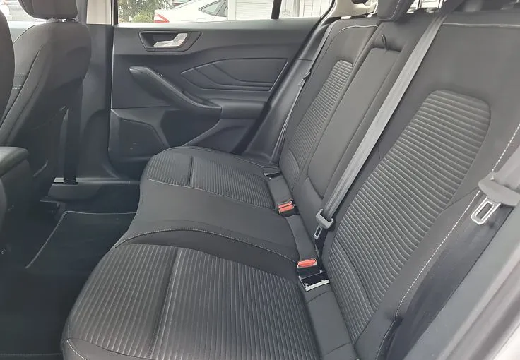 Zunanja slika - Ford Focus - 1.5 EcoBlue 88 Titanium - 9