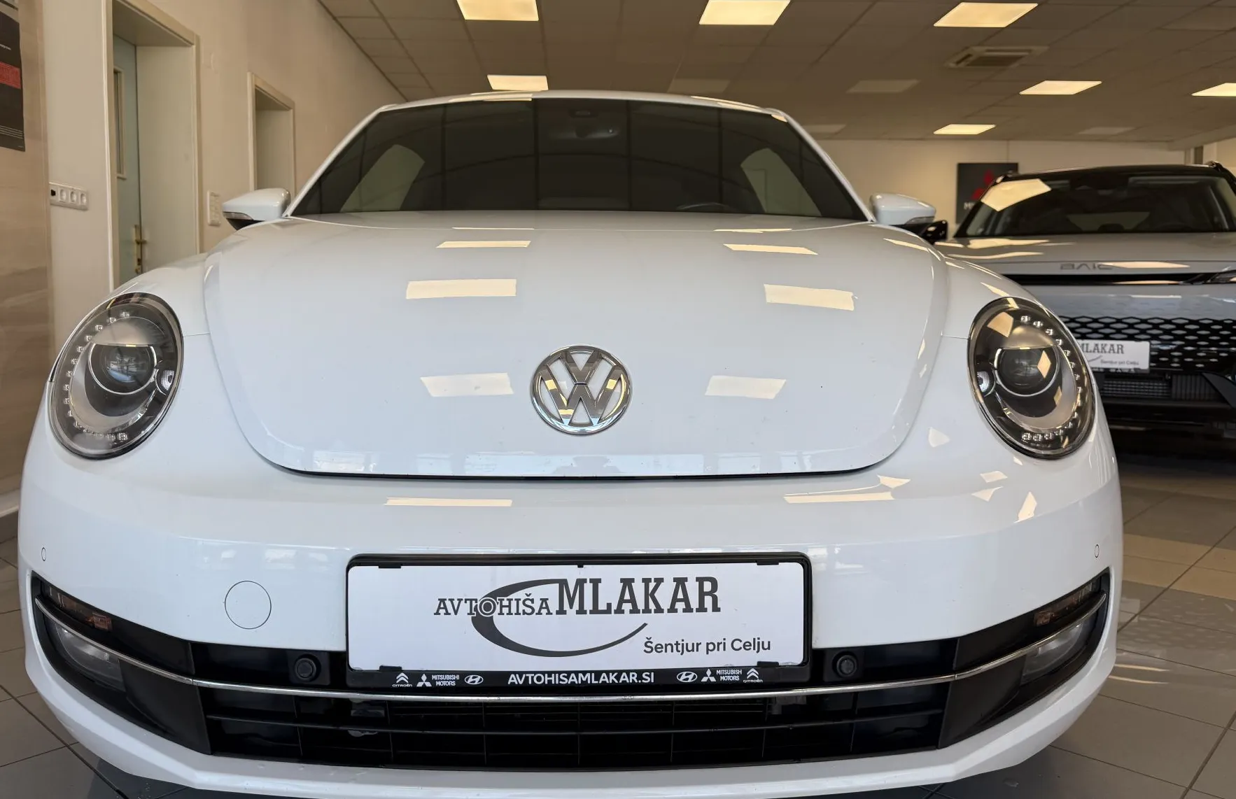 Zunanja slika - Volkswagen Beetle - 1.2 TSI BMT Design 77  105  - LED+XENON - PLATIŠČA - 2