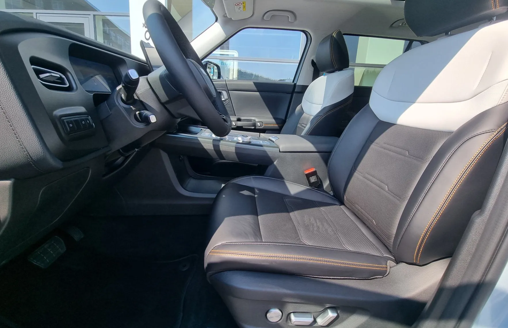Zunanja slika - Baic BJ30 - e HYBRID 4WD - BOGATA OPREMA - MOŽNA TESTNA VOŽNJA - 12