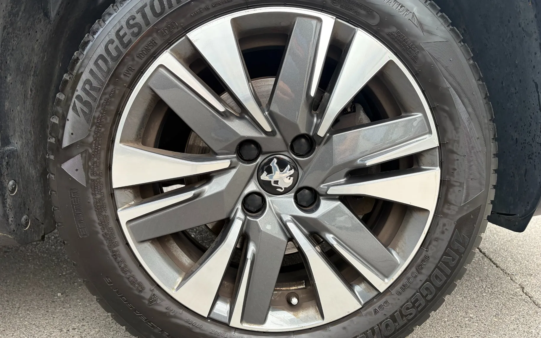 Zunanja slika - Peugeot 2008 - 1,2 PureTech 130 S&S Style - 9