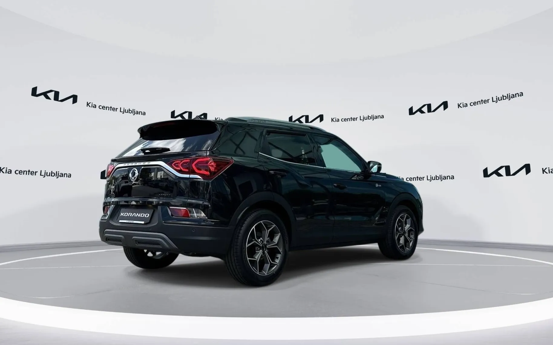 Zunanja slika - KG Mobility Korando - 1.5 T-GDI Premium 4WD AT... - 5