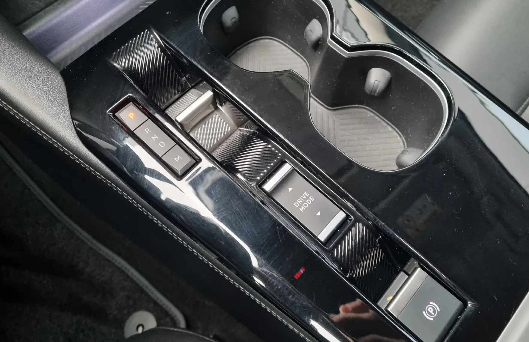 Zunanja slika - Citroën C5 X - Shine 1.2L AVTOMATIK-KAMERA-DAB-NAVI-HEAD-UP - 14