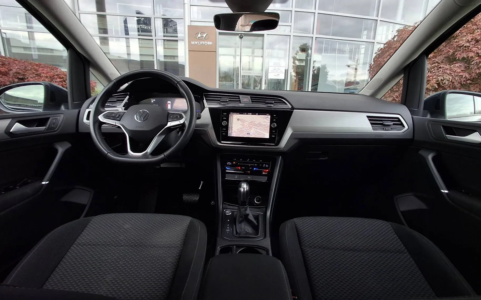Zunanja slika - VW Touran - 2.0 TDI DSG-DEC.AKCIJA VIRTUAL ACC NAVI KAM - 9
