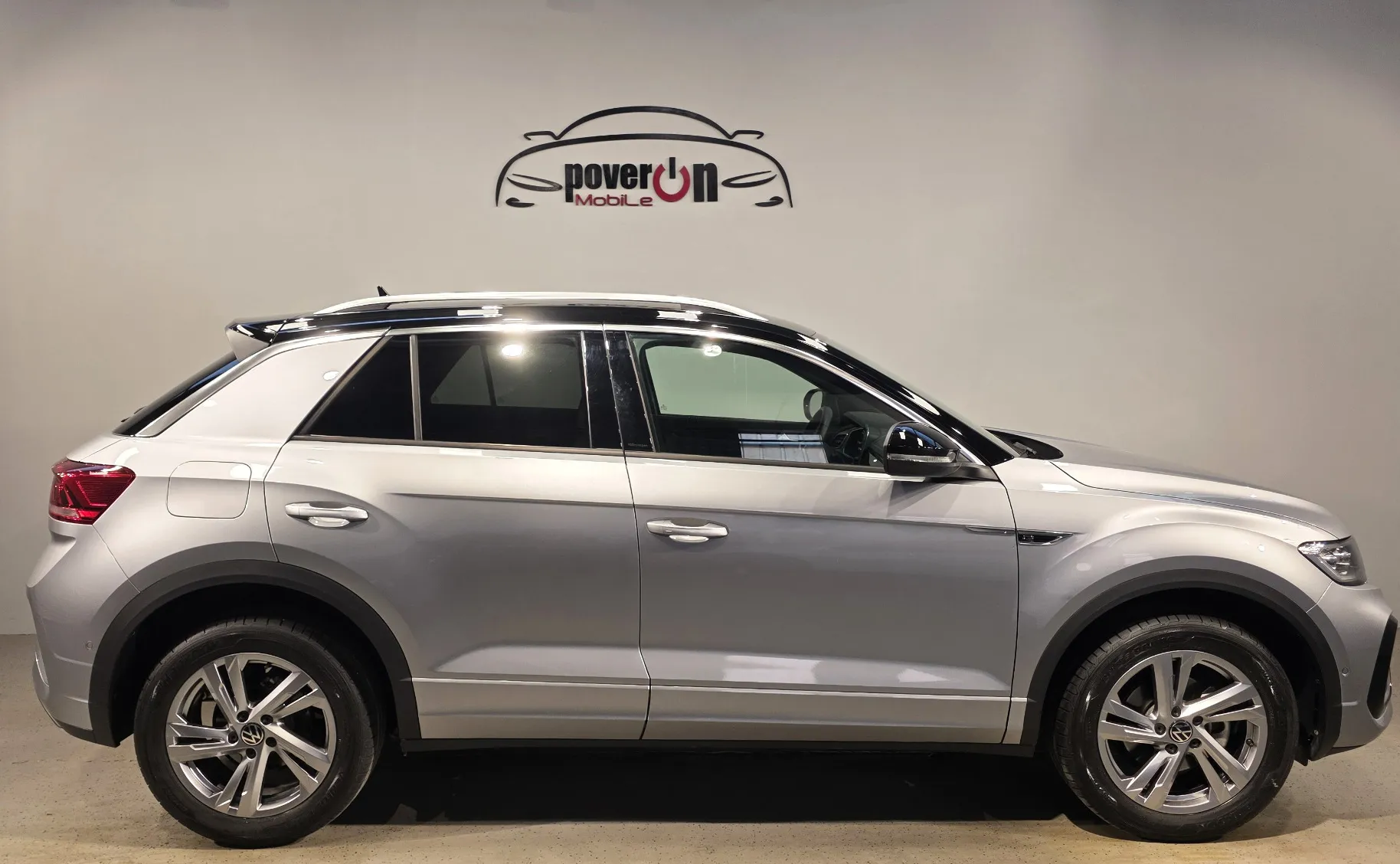 Zunanja slika - VW T-Roc - 1,5 TSI BMT R-Line DSG 1.LAST SLO VIRTUAL KAM iQLED - 6
